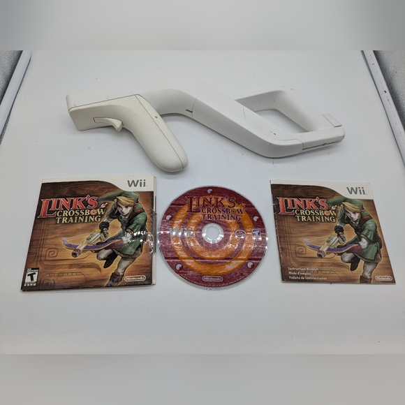 Zelda Link's Crossbow Training Wii Zapper Bundle (Nintendo Wii, 2007) Tested - Picture 6 of 16